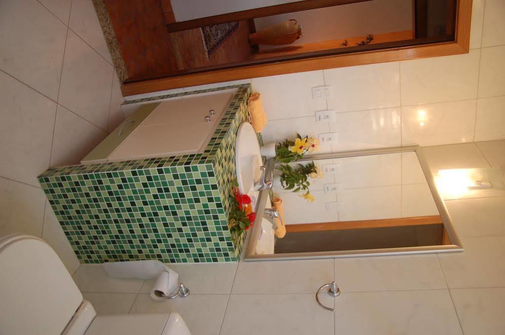B&B Villa Borromeo Salvador Bagian luar foto
